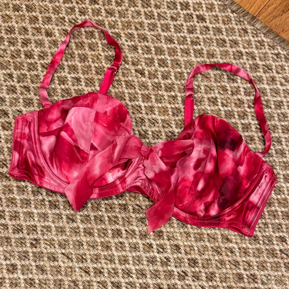 Victoria's Secret Red Satin Tie-Front Bra